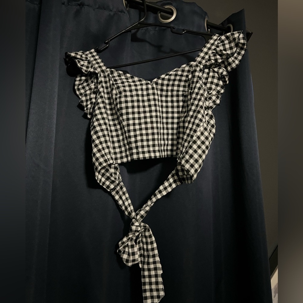 Women’s shein shirt